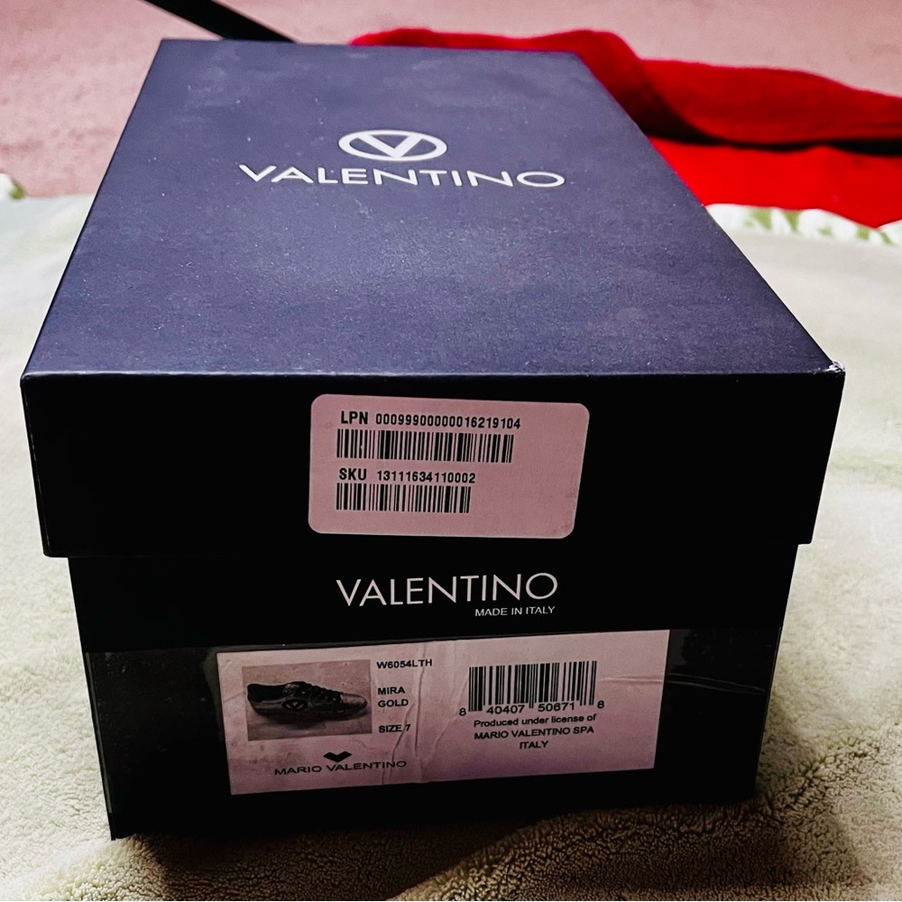 Valentino Gold and Black Sneakers with Metallic Finish - Picture 11 of 16